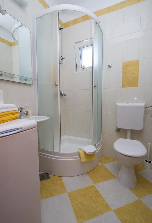 Apartment Prkic Трогир Екстериор снимка